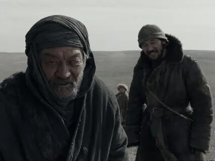 Дилдо бар анальге терең ену