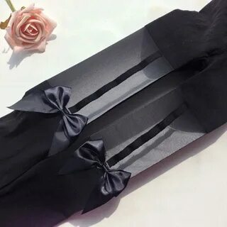 Колготки с бантиками