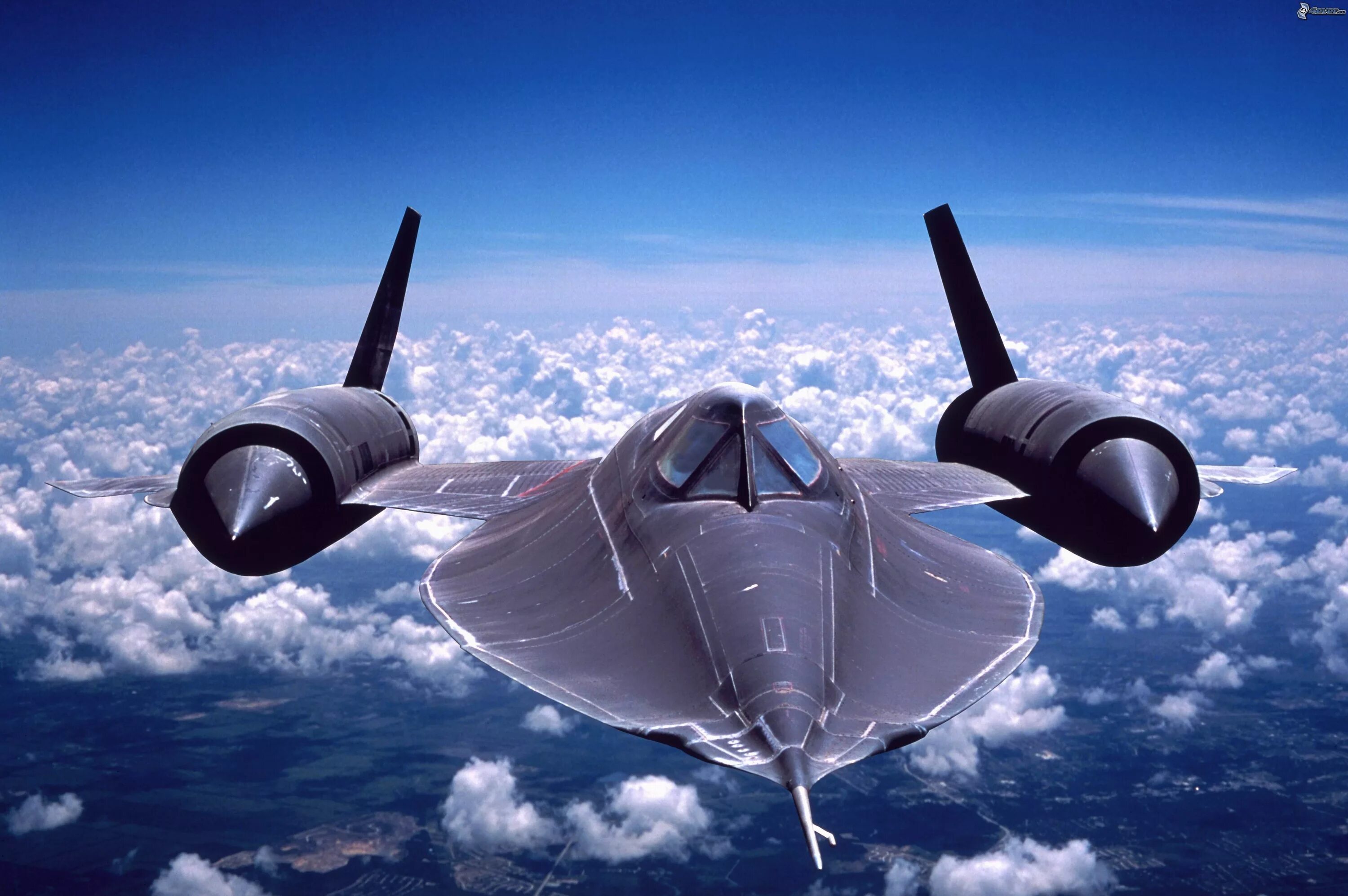 Стремительный полет самолета. Самолет SR-71 Blackbird. Локхид SR-71. Черный Дрозд самолет SR 71. Самолёт Локхид SR-71.