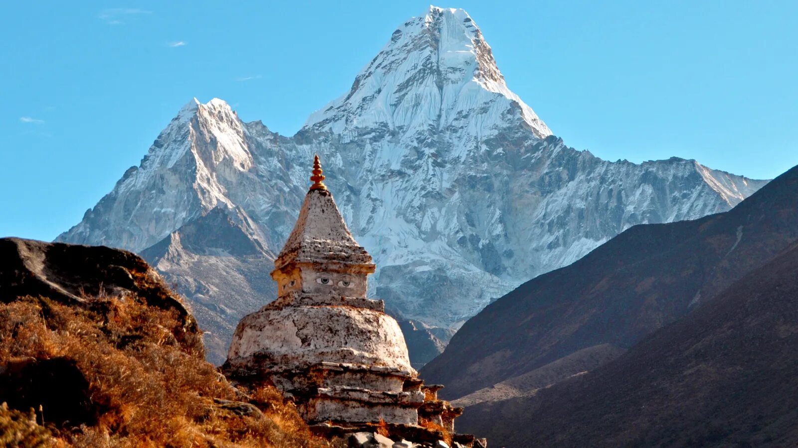 Гималаи в азии. Тибет Эверест Гималаи. Непал Гималаи. Непал горы Гималаи. Ама-Даблам, Непал.