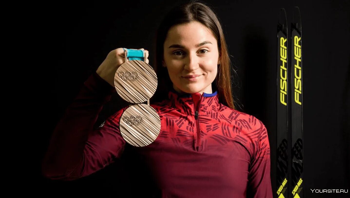 Юлька шпулька гаврилина 2021. Юля финнс. Юля финнс. Юля финнс. Юля финес.