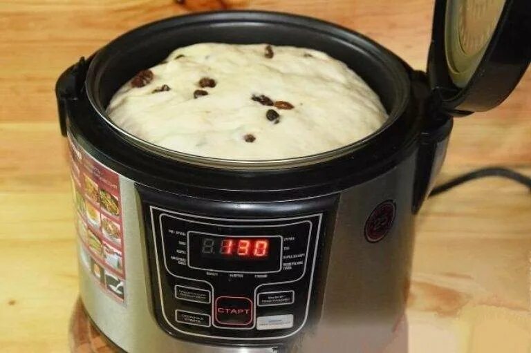 Можно в мультиварке. Кулич в мультиварке. вкусный кулич в мультиварке. пасхальный кулич в мультиварке. выпекание кулича в мультиварке.