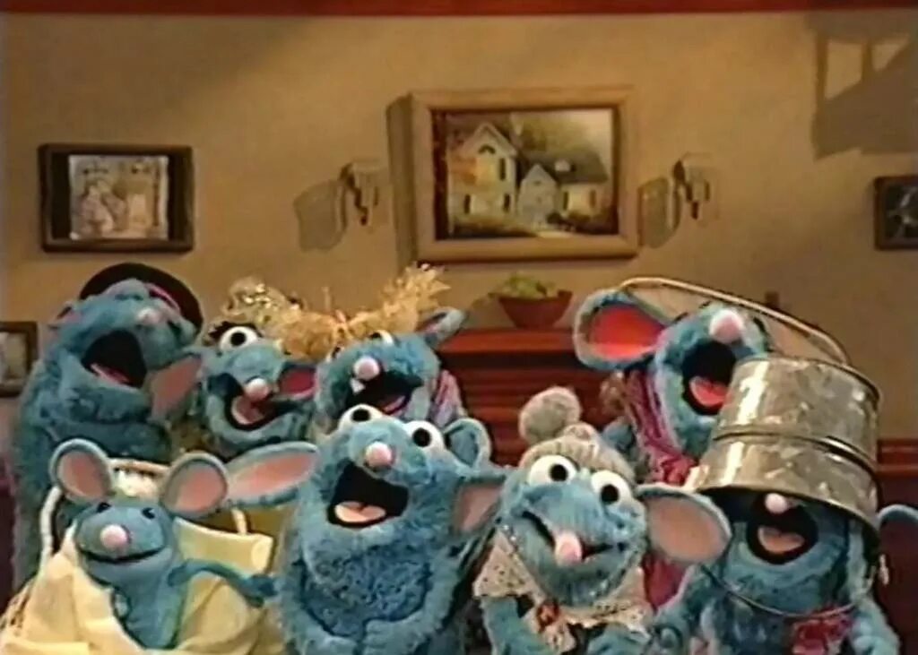 Tutter mouse. Маппеты мышь туттер. big blue house mouse. tutter mouse эдиты. tutter mouse party.