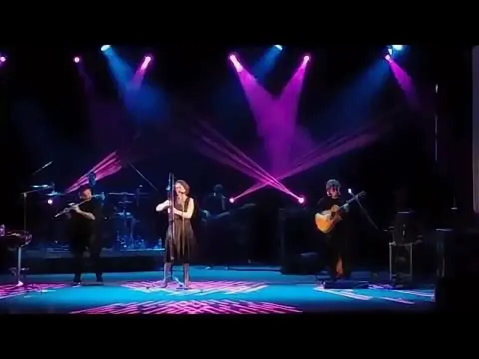 Группа мельница обложки альбомов. Волчья луна мельница. Волчья луна мельница. Волчья луна мельница. Мельница волчья луна.