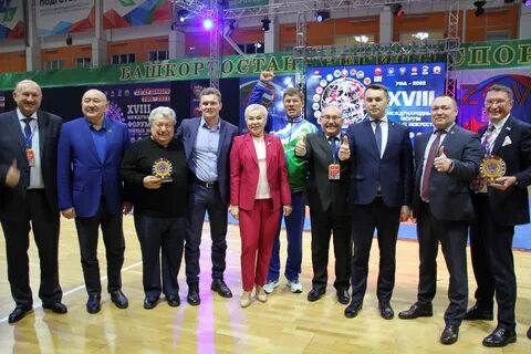 Откроется 18