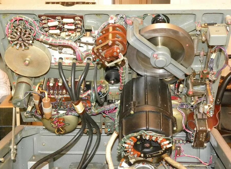 Магнитофон звук м1. Магнитофон м-64 (звук-1). Магнитофон м 64м. Аппарат звук-1м-м64-м. Nagra iv-s.