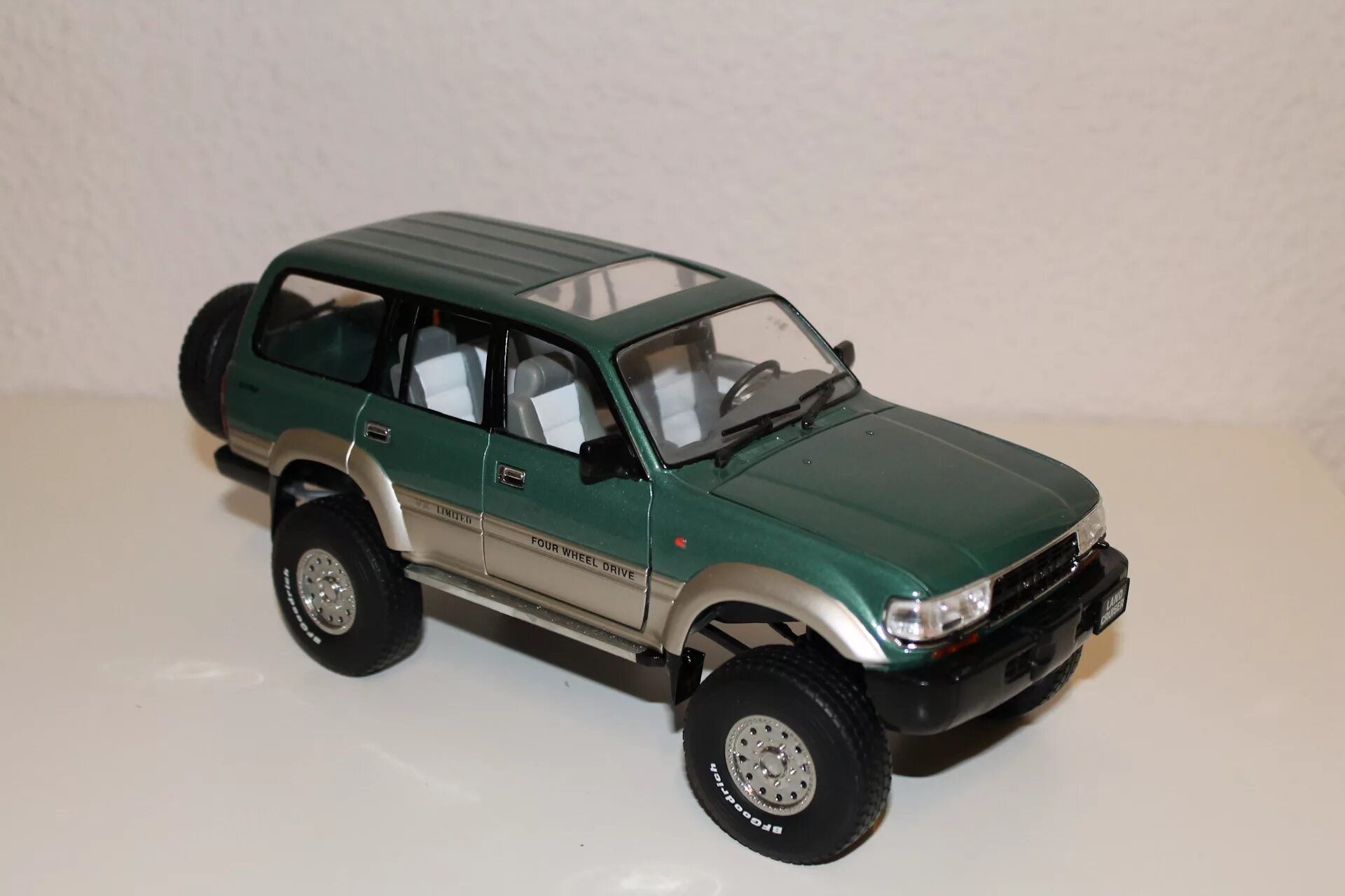 Ленд Крузер 80 модель 1 18. Масштабная модель Toyota Land Cruiser 80. Yat Ming Toyota Land Cruiser 80 1:18. Тойота ленд Крузер 1 43.