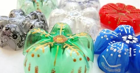 Елочные игрушки бутылки