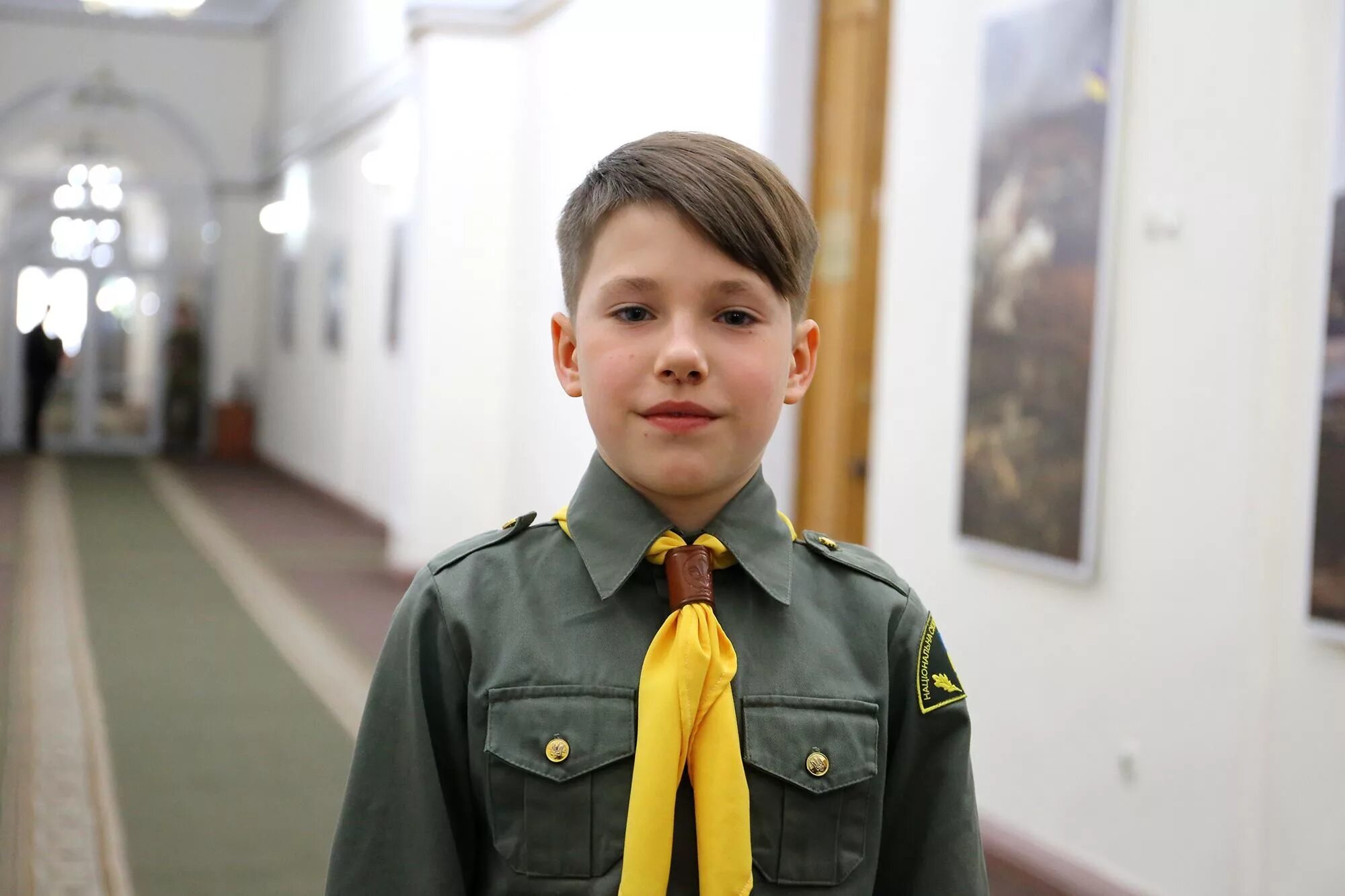Сын украинца. Мальчик в форме. Школьники фашисты. Дети в форме. Мальчик в военной форме.