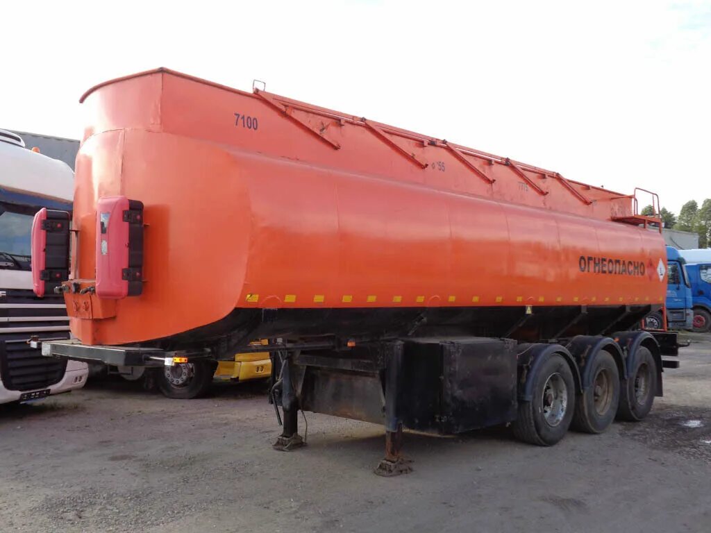 Цистерна алексеевский химмаш битумовоз. Авито цистерна. Авито цистерна. Капри бензовоз официальный сайт. Алексеевка химмаш цистерны.