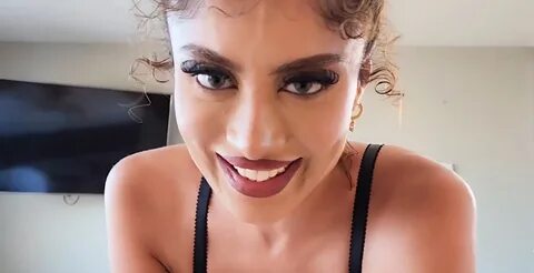 Marina Maya & Johnny Sins - A Sight To Make Erection.