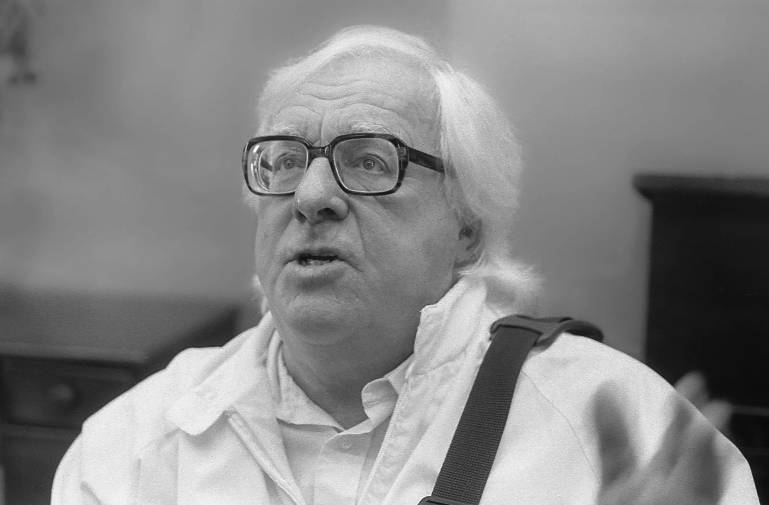 Ray douglas bradbury is a us. Ray douglas bradbury is a us