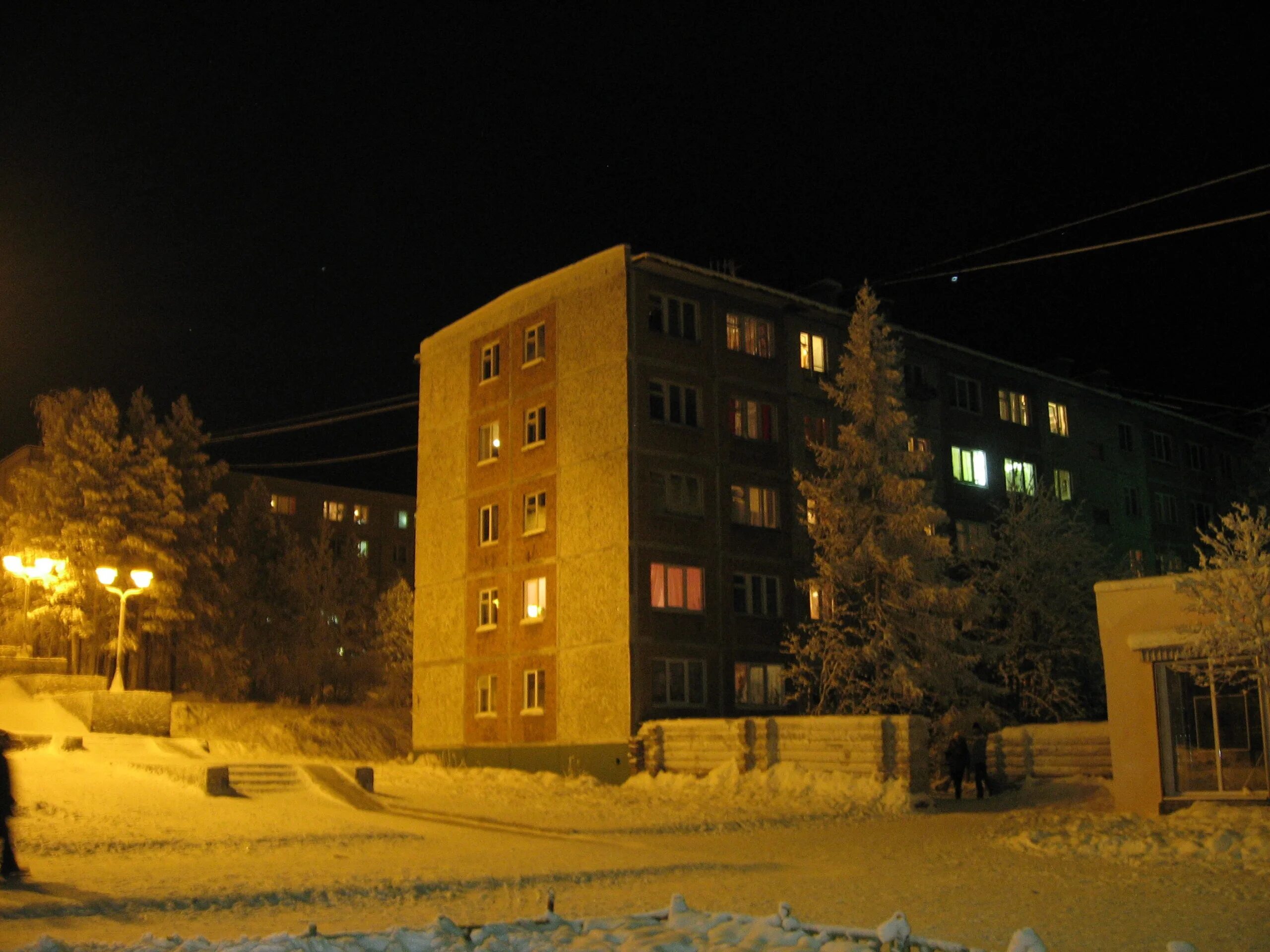 Улица полярных зорь. Мурманск, ул. 34. Улица полярные зори мурманск. Полярные зори 35/2 мурманск.