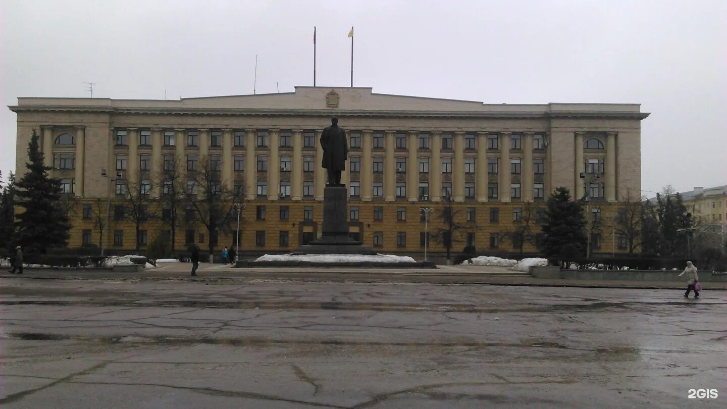 Площадь Ленина Пенза. Ленин на площади Ленина Пенза. Памятник Ленину Пенза. Площадь Ленина Пенза фото. Пл ленина 2