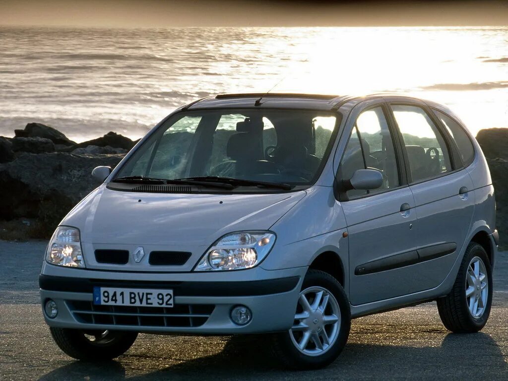 Рено сценик 1 поколения. Renault Scenic 2000. Рено Сценик 1. Renault Scenic 1999-2003. Рено Сценик 1 2003.