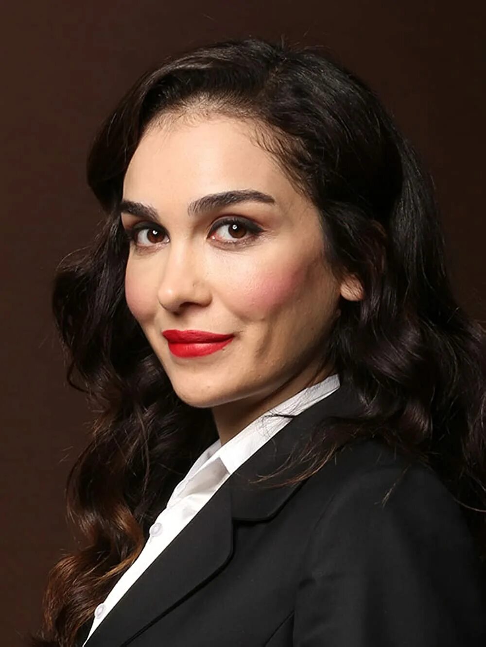 Ханде каптан биография. Ханде каптан. Ханде каптан биография. Назад ханде каптан ханде каптан актриса. Ханде каптан.