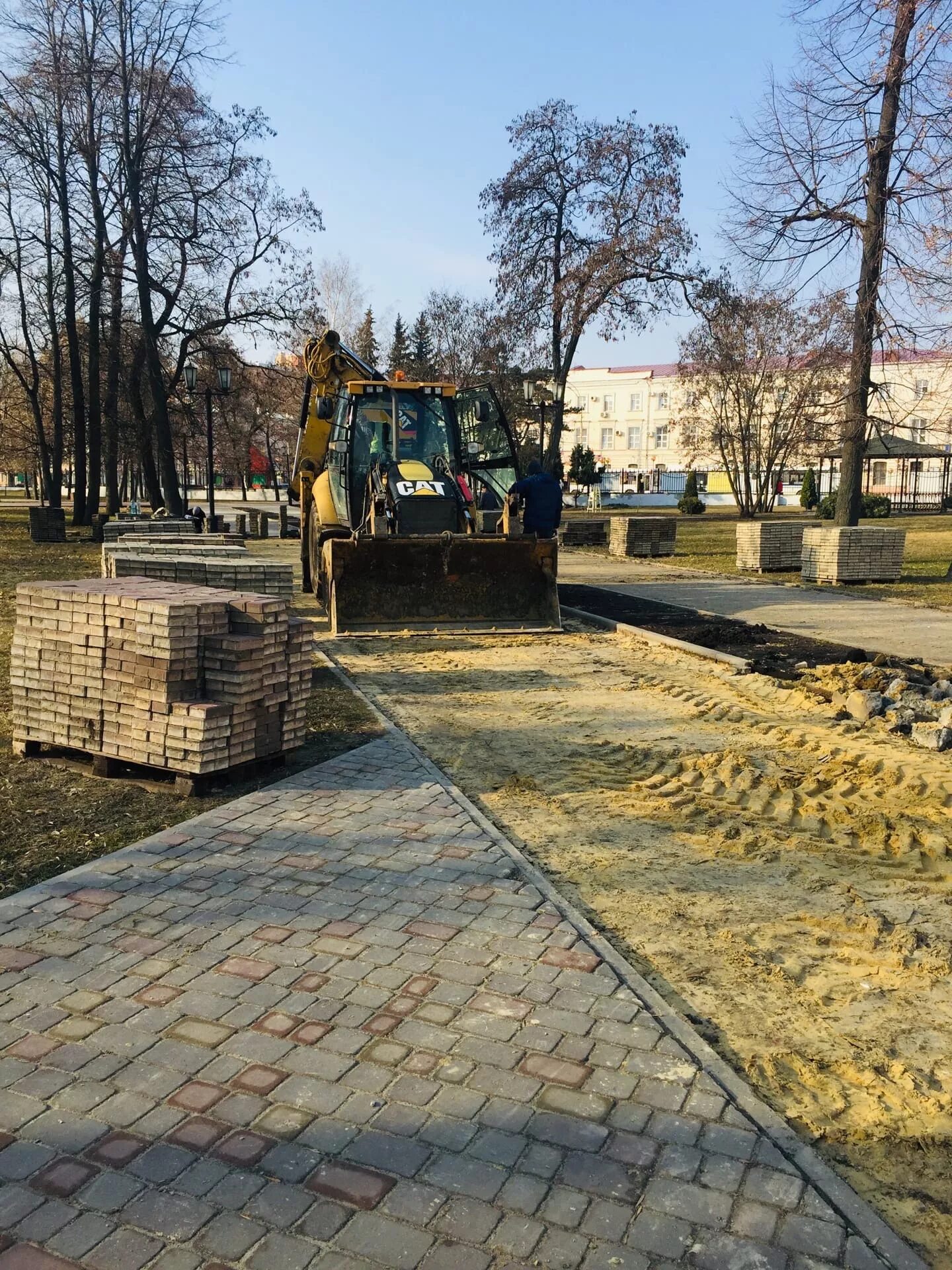 Парк горсад тамбов. Парк культуры тамбов аттракционы. Городской парк культуры тамбов. Тамбов центральный парк. Городской парк культуры тамбов.