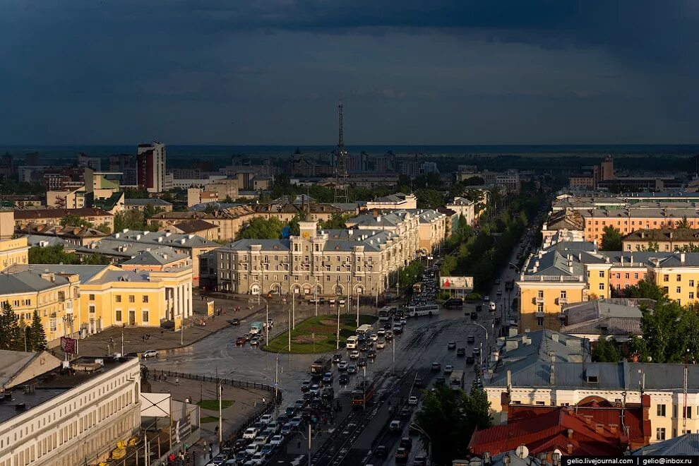 Сколько сегодня в барнауле. Барнаул Алтайский край. Барнаул площадь города. Барнаул центр города. Площадь октября Барнаул.