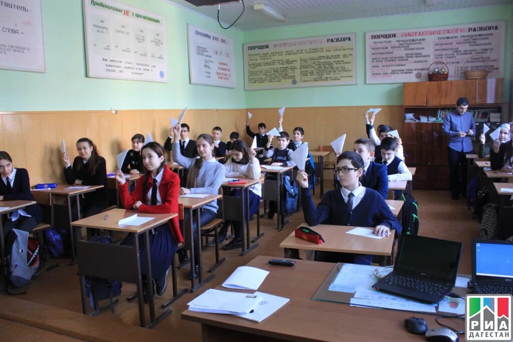 Керамогранит в махачкале завод. Цод махачкала. Школа для одаренных детей в махачкале. Рдц махачкала магомедтагирова 172. Республиканский многопрофильный лицей махачкала.