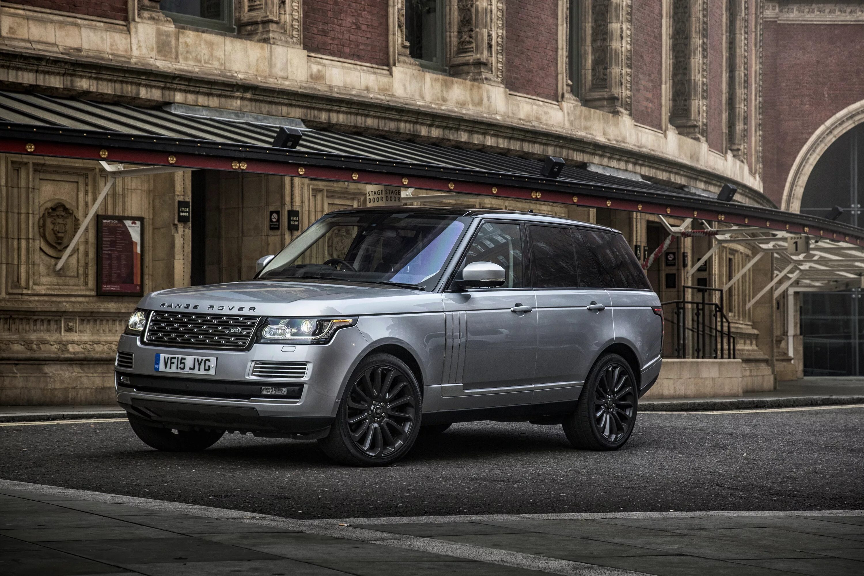 Рендж ровер что означает. Рендж ровер 4. range rover vogue 4.4. рендж ровер 23. range rover l460.
