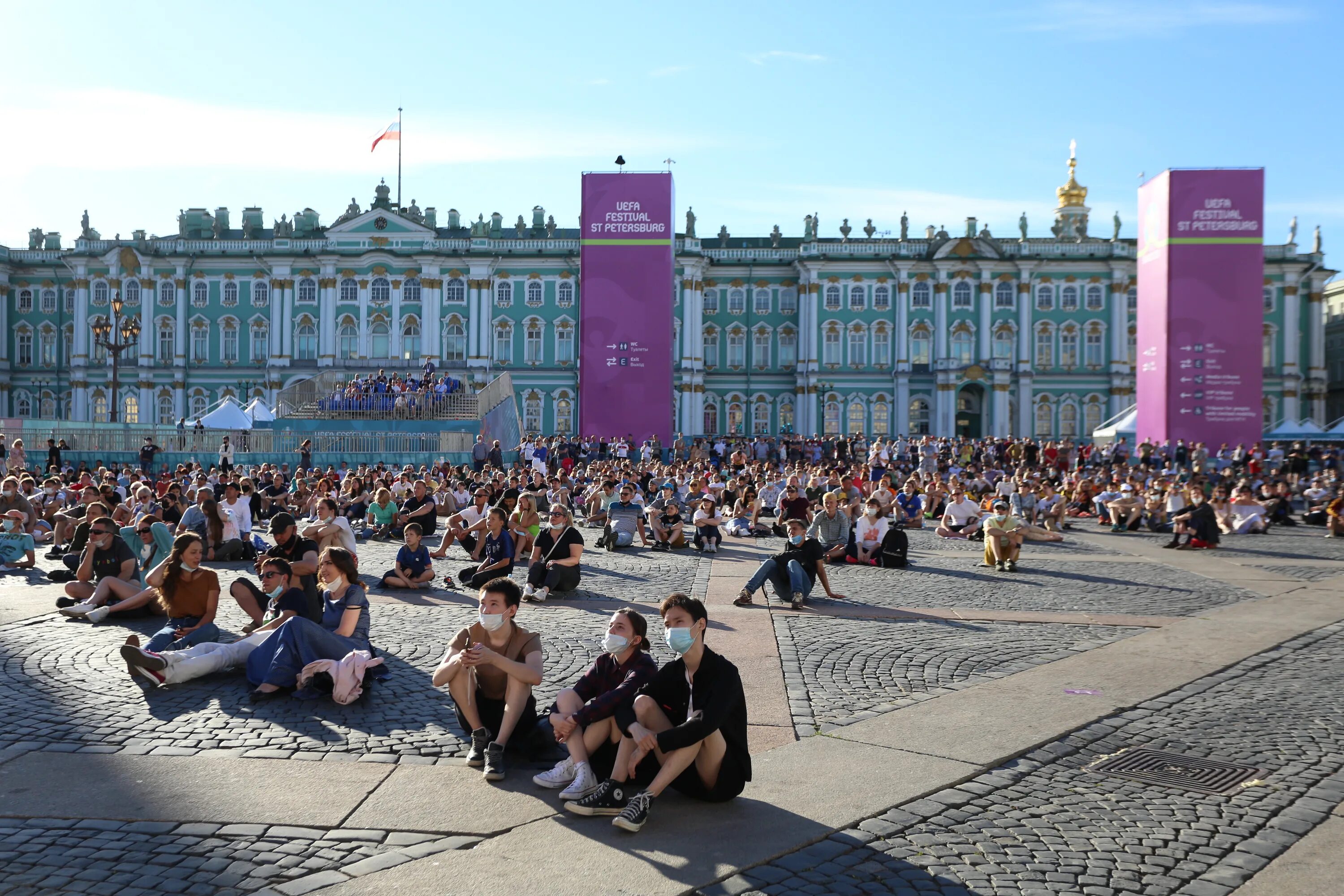 Фан зона евро 2020 в Санкт-Петербурге. Фан зоны евро 2020. СПБ Дворцовая площадь 2021. Евро 2020 СПБ.