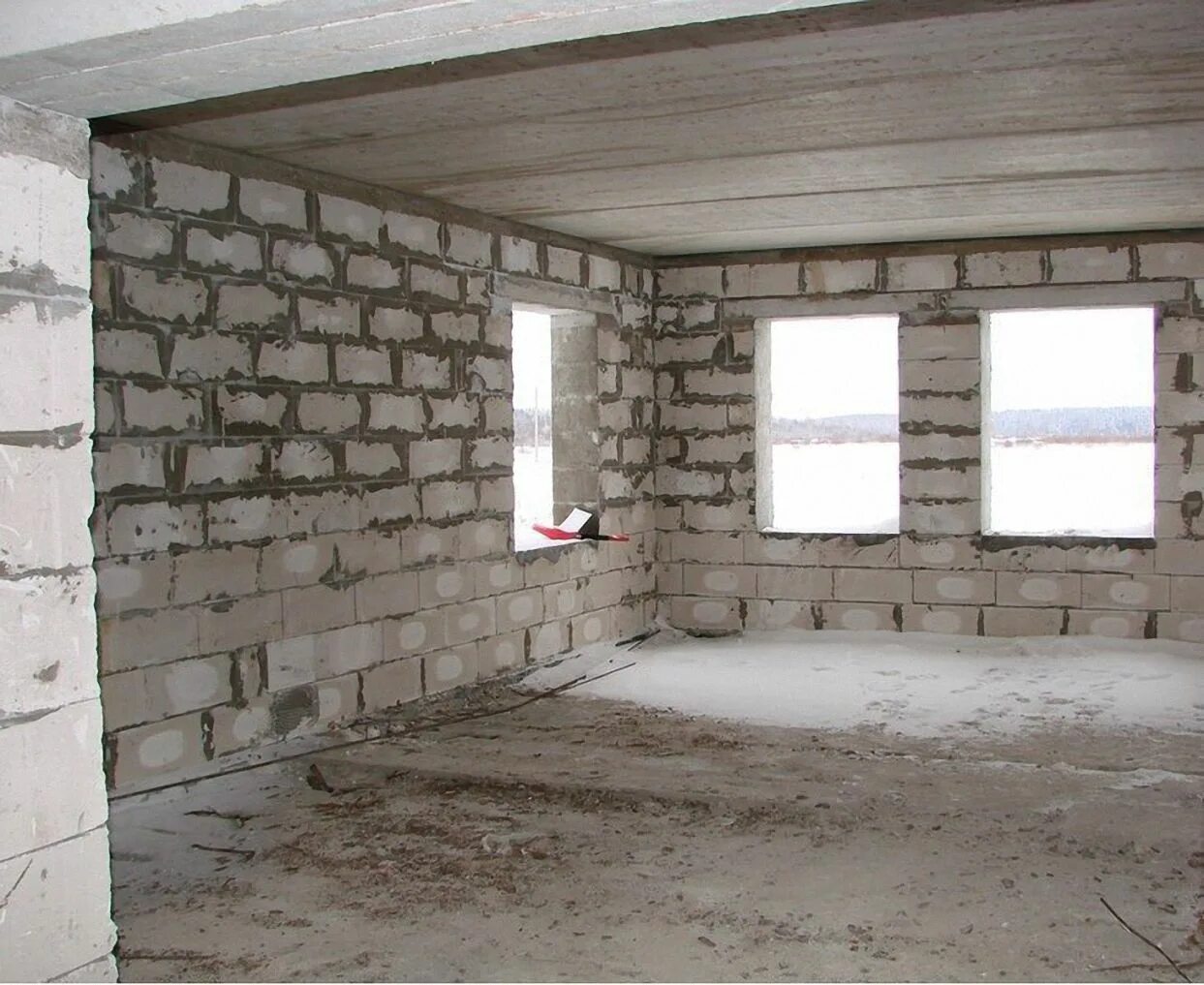 Дома из пеноблоков внутри. Отделка стен в доме из газобетона. дом из газобетона без отделки. дом из пеноблоков внутри. дом из пеноблоков внутренняя отделка.