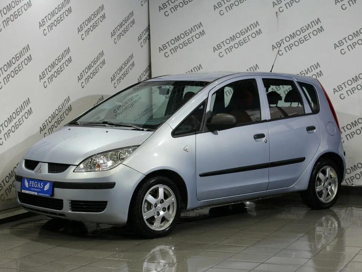 Мицубиси кольт 1. 3 робот. Митсубиси кольт 1. 3 робот. Митсубиси кольт 2005 1.