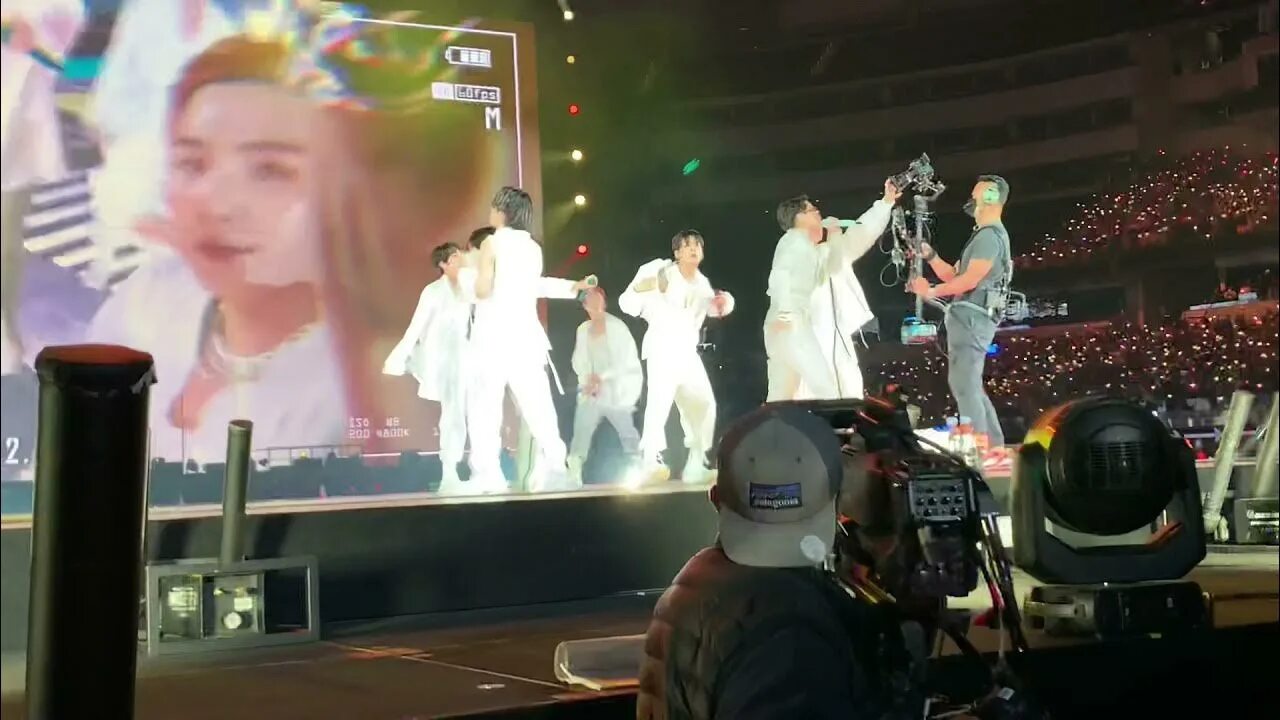 Концерт бтс в лос. PTD BTS Лос Анджелес. BTS permission to Dance: on Stage - los Angeles Постер. Permission to Dance on Stage Live in Cinema.