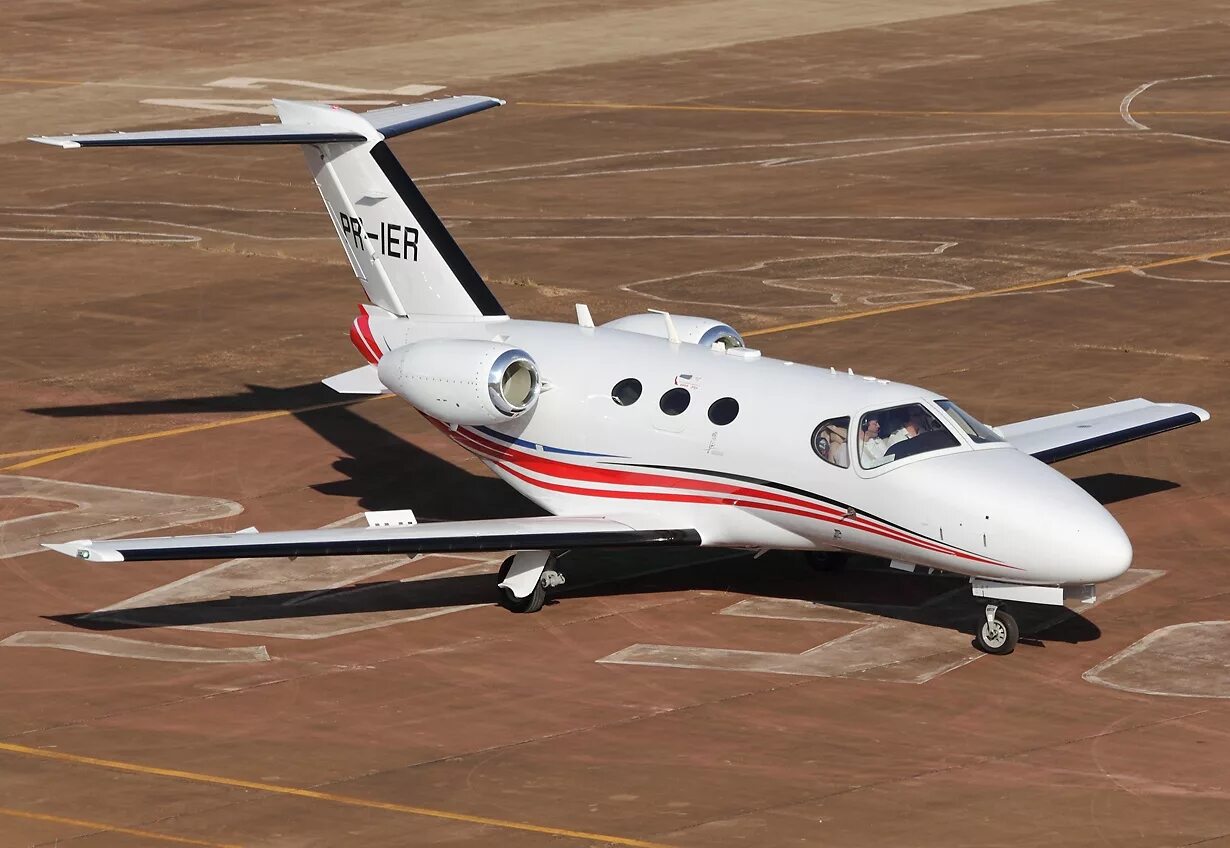 Cessna 510 citation mustang. Цесна 300. Cessna citation mustang. Cessna 510. Cessna mustang.