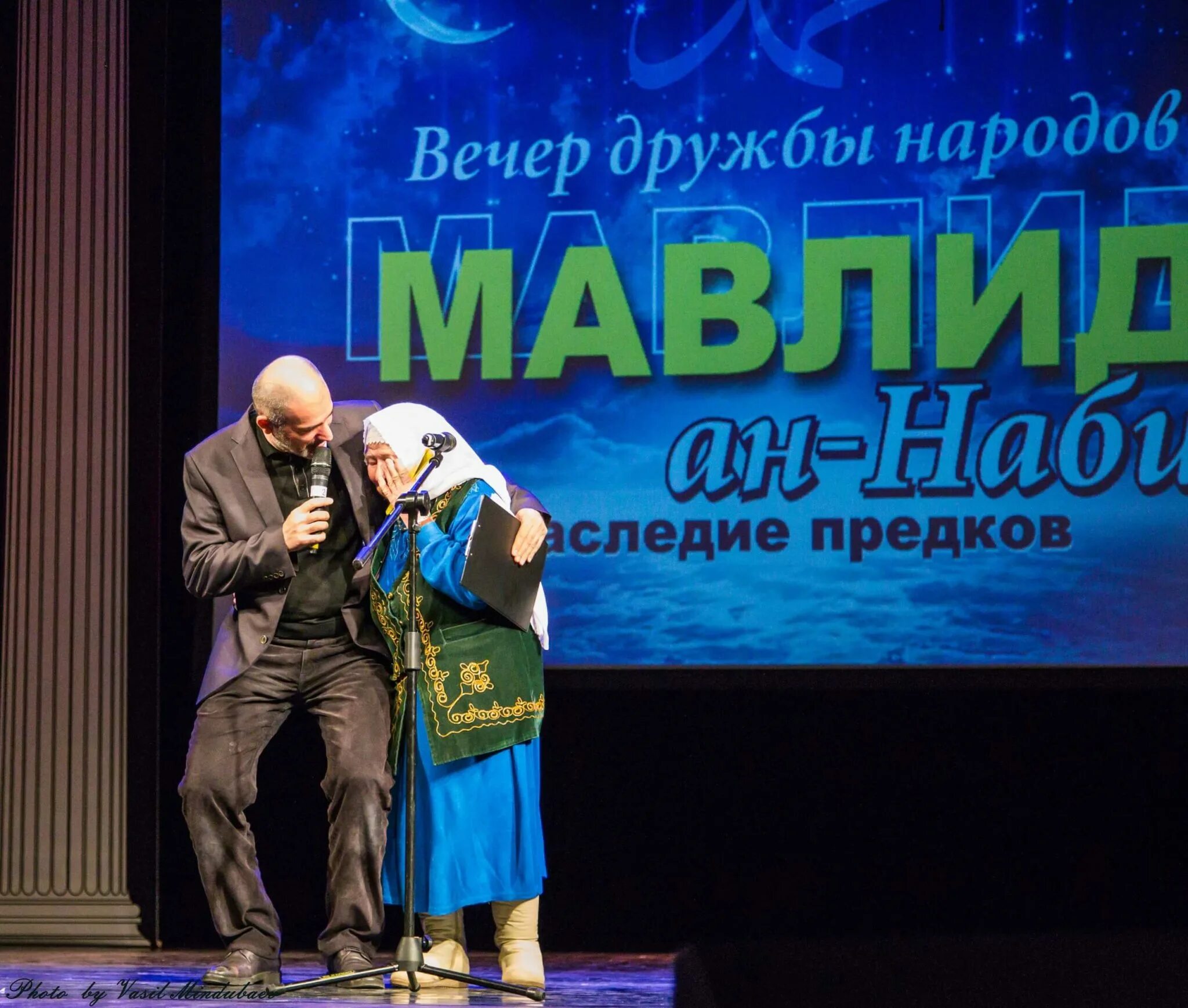 Мавлид 2025 какого числа. Мавлид ан наби 2025. мавлид ан наби. мавлид ан наби крокус сити холл. мавлид 2025 поздравления.