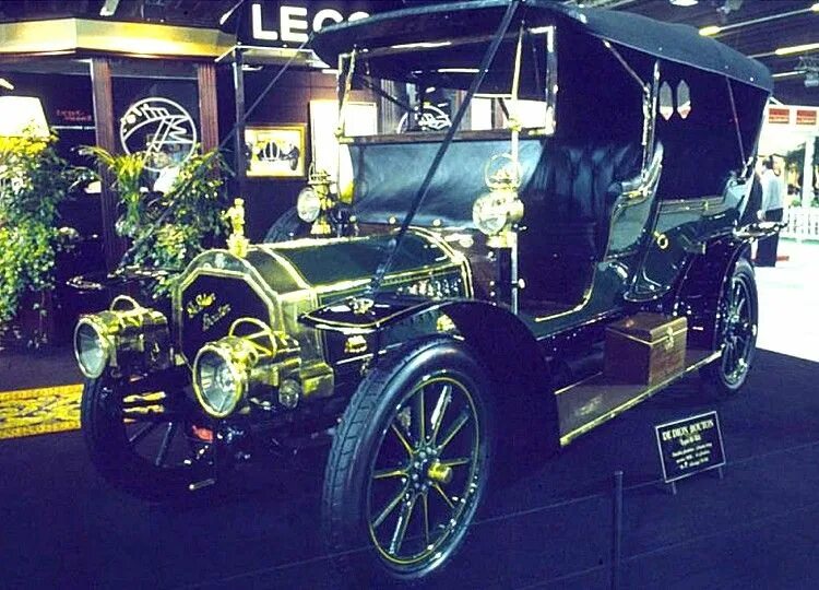 Bi type. 1908 De Dion-bouton Landaulet. Де Дион бутон Визави. De Dion-bouton Torpedo (1909). 1908 De-Dion-bouton Grand prix car..