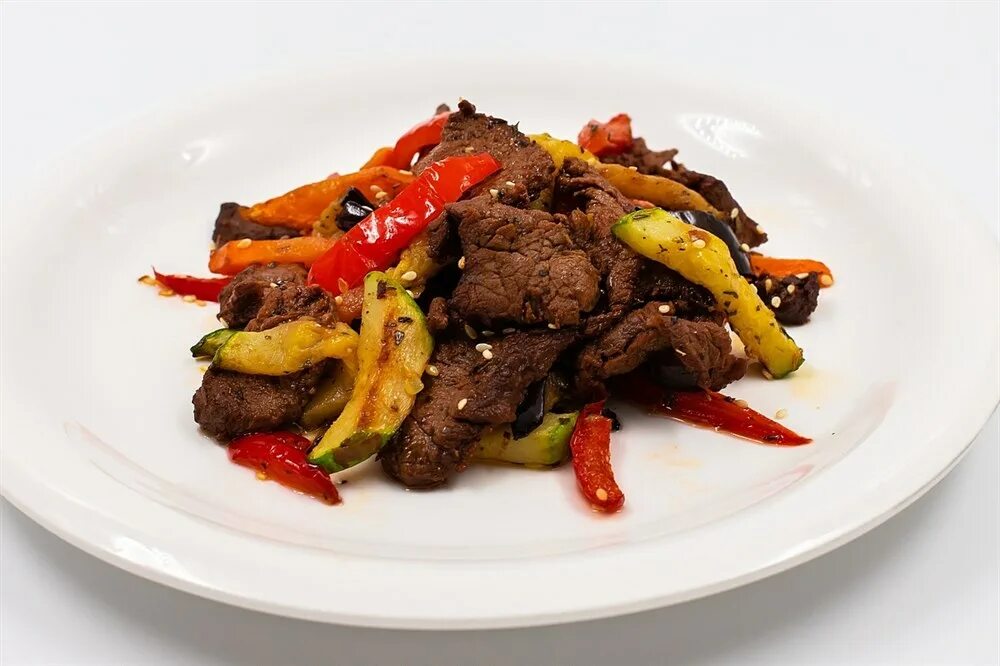 говядина терияки с овощами. кимчи терияки. говядина с овощами в соусе терияки. курица терияки с перцем болгарским. вок кимчи.