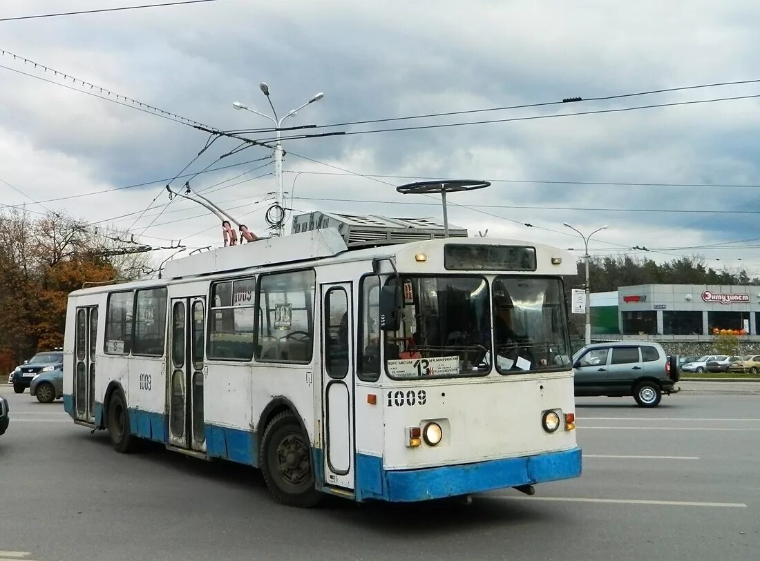 Где сейчас едет троллейбус 2. Бтз-5276-01. троллейбус 13. бтз. трамвай 1009.