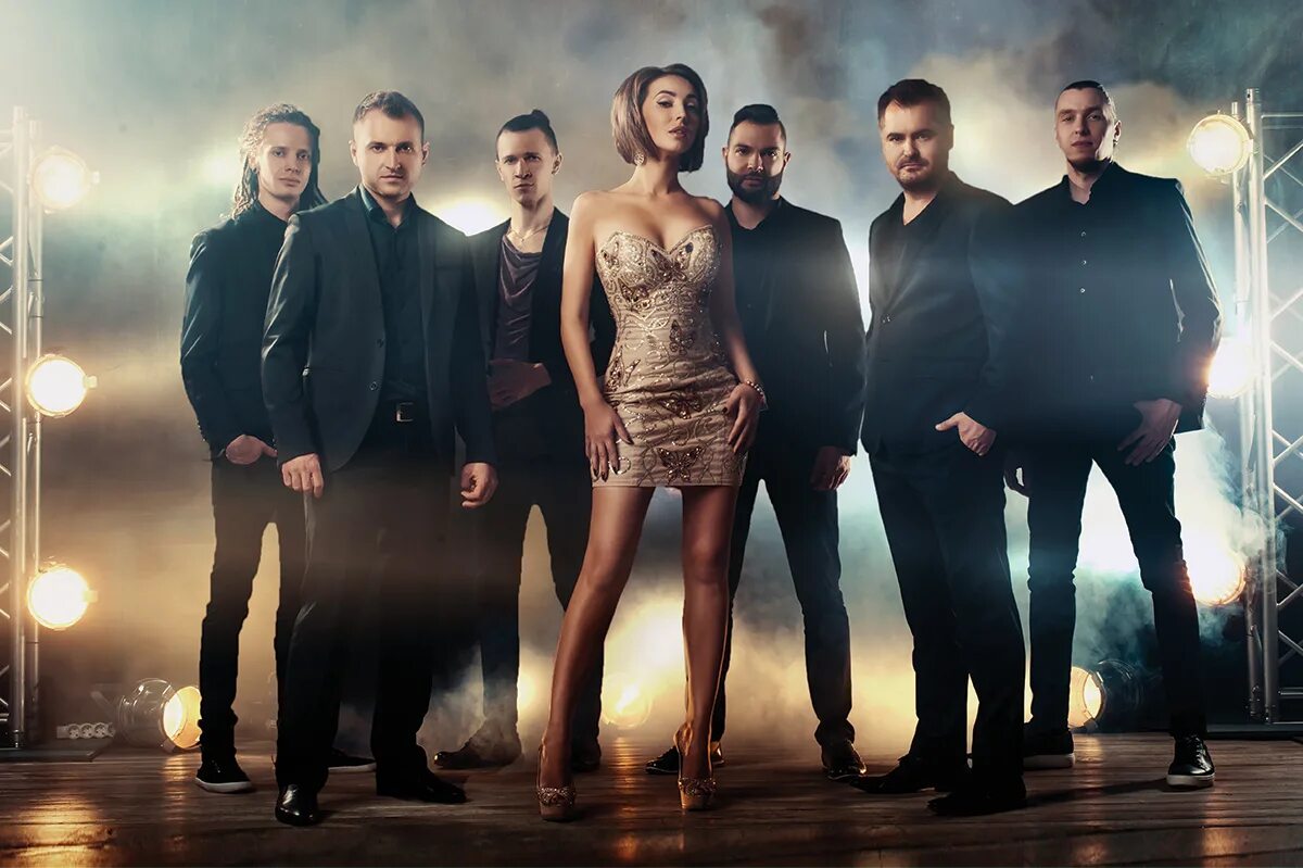 кавер мы вошли в этот. группа пятый элемент. группа русские. кавер группа cover band. дороти кавер группа.