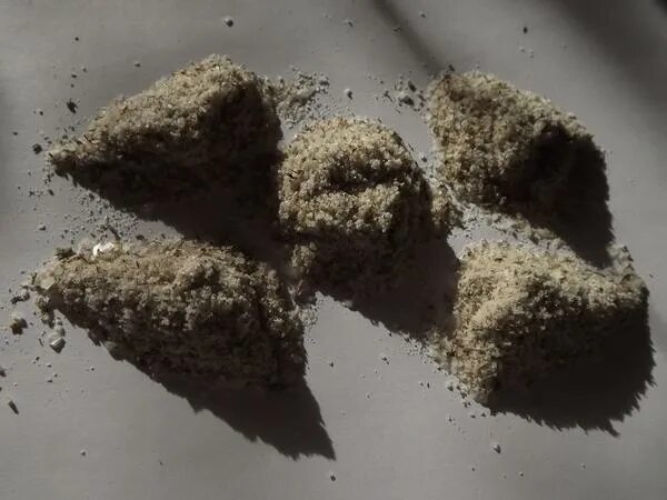 50 мг порошка. мг порошка. 1,5 грамма соли. 1 грамм порошка. мерная ложка 2.