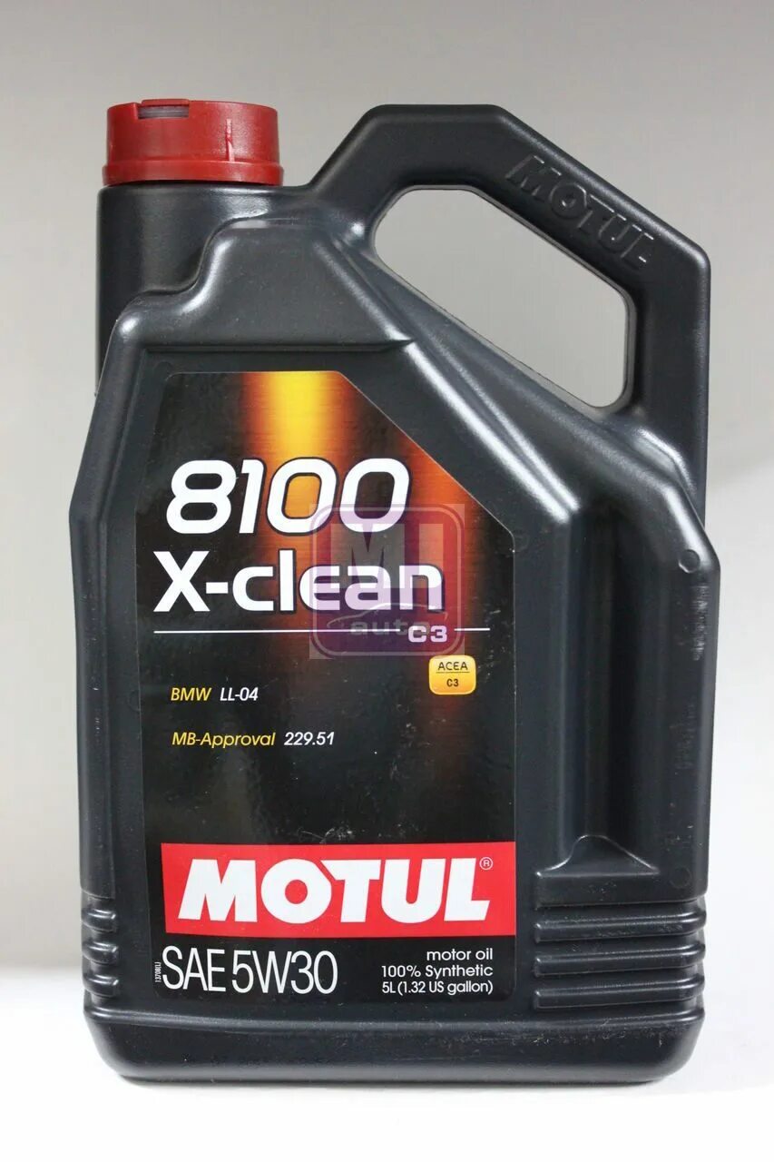 Какое масло в турбированный двигатель. Мотюль 5w30 для БМВ. Motul 5w40 8100. Motul 10w 40 турбодизель. Масло моторное мотюль для турбированных двигателей.