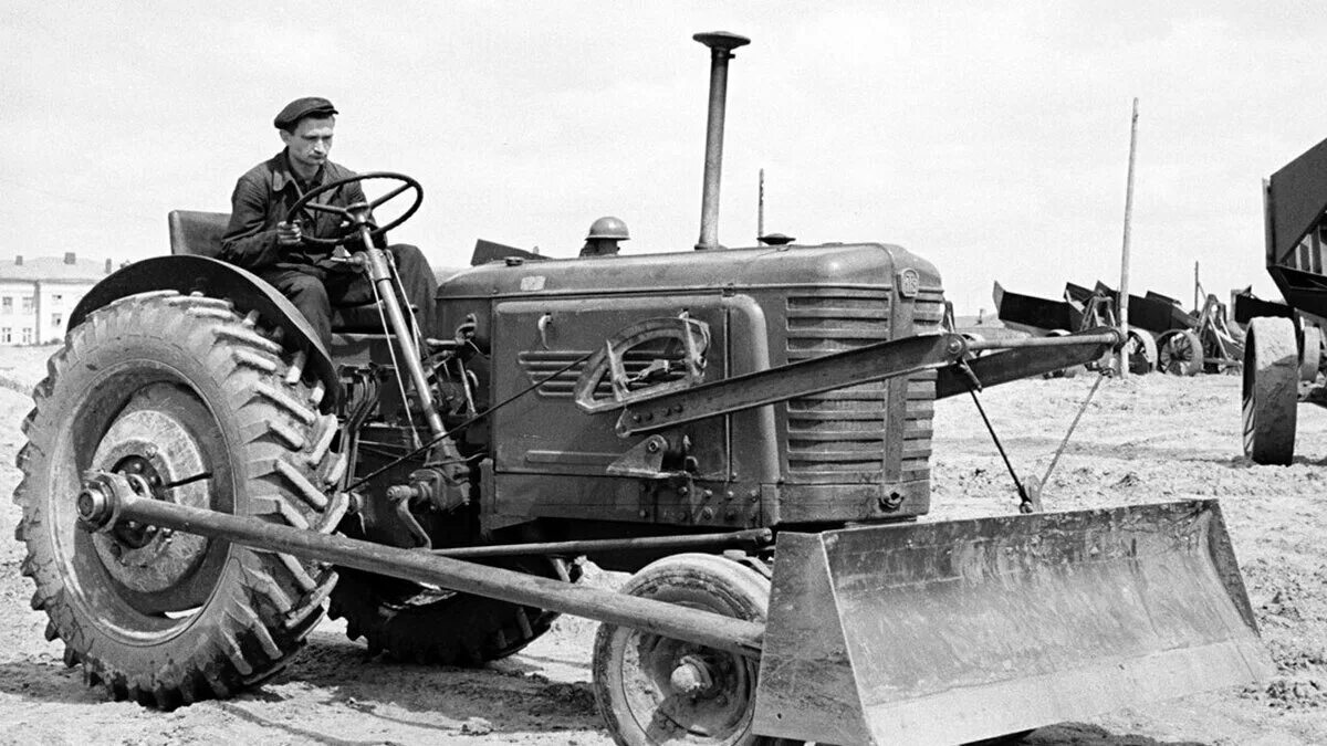Тракторная 2 г. МТЗ-2 трактор. Трактор Беларусь МТЗ-2. МТЗ-5 трактор. Опытный трактор МТЗ 1954.