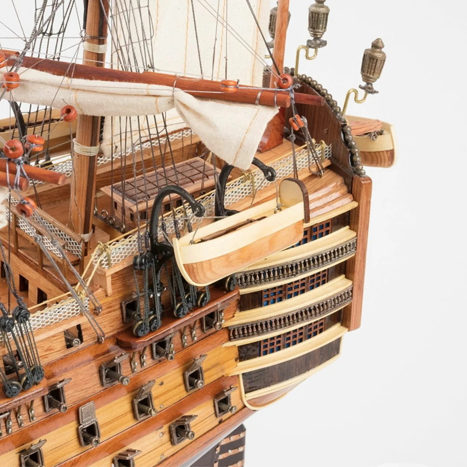 Деревянный корабль HMS Victory. Сборная модель корабля HMS Victory. Деревянная модель корабля HMS Victory. Сборная модель корабля HMS Victory 1:84. Сборка деревянных кораблей