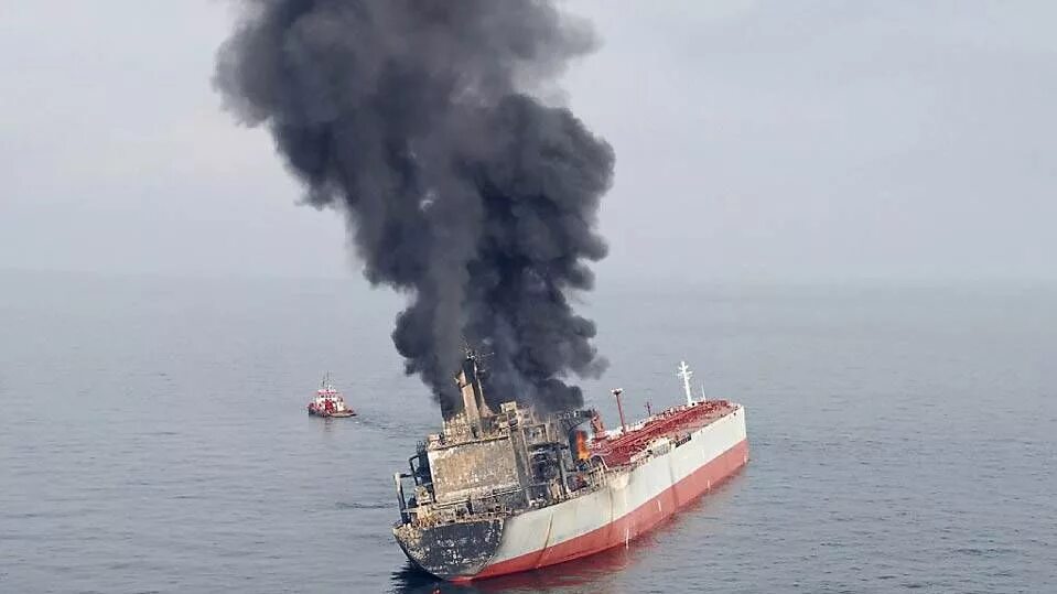 Аварии на морском и речном транспорте. Аварии на водном транспорте. Аварии на морском и речном транспорте. Аварии на морском и речном транспорте. Аварии грузовых и пассажирских судов.