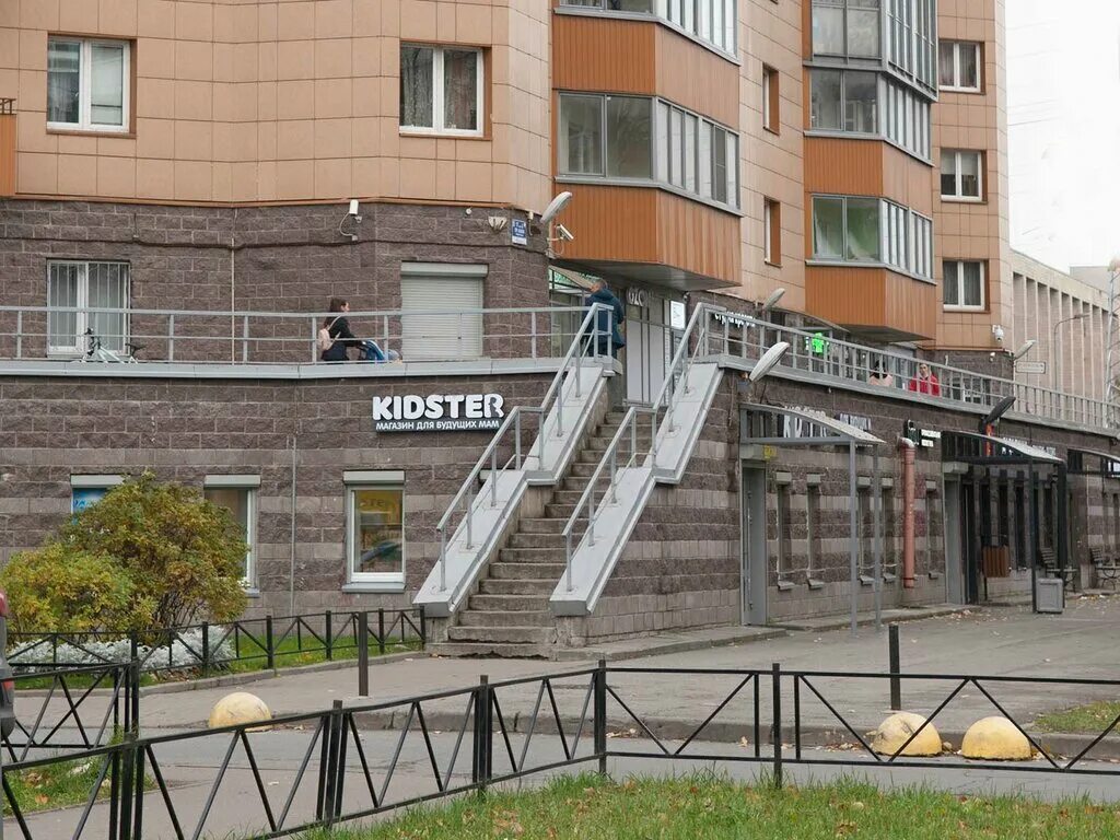 Фитнес клуб Brioche Fit - проспект Науки, 17 к2 в Санкт-Петербург: абонемент и ц