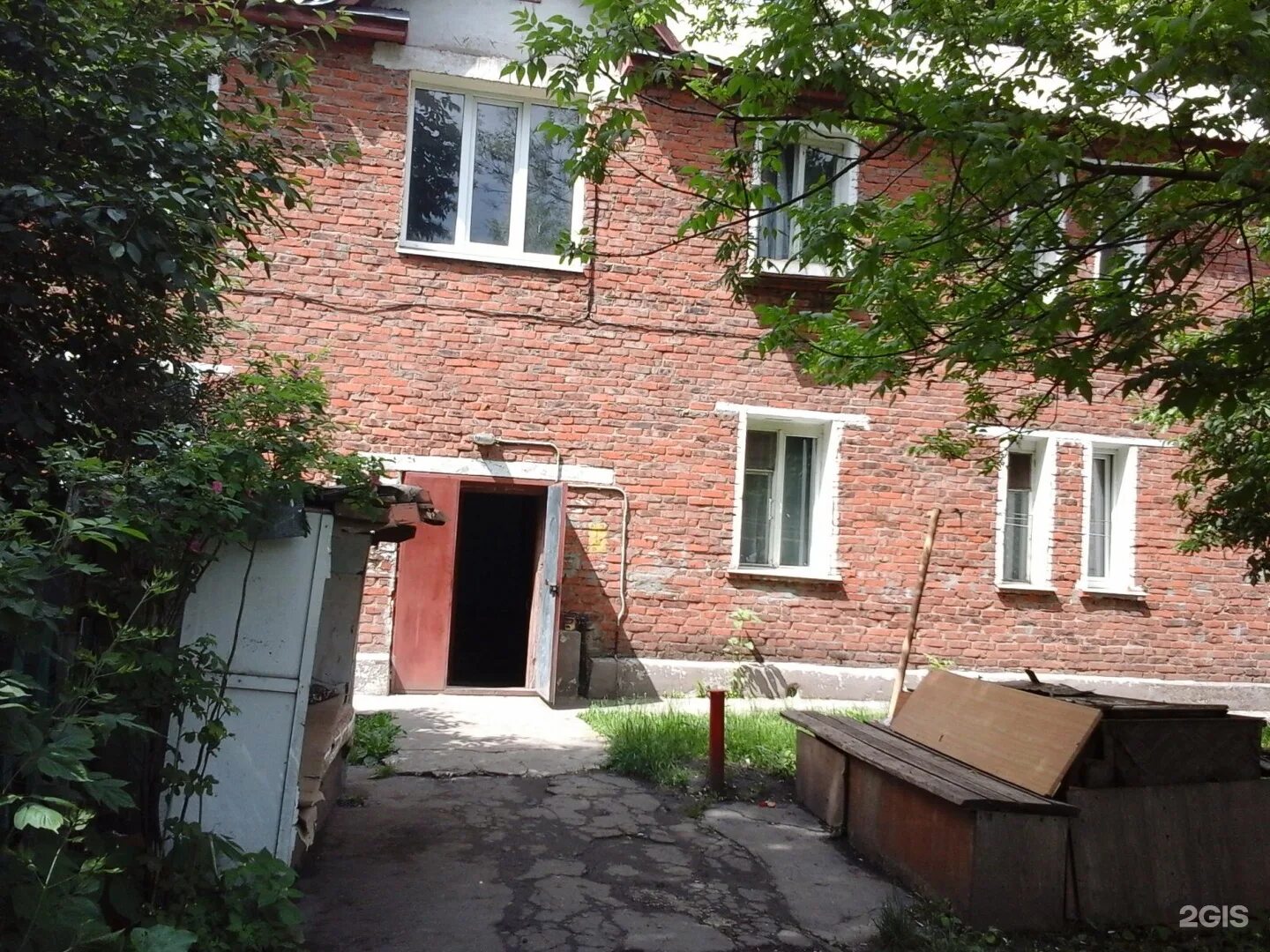 Львов ул. Кутузова 8 новокузнецк. Владивосток ул кутузова 8. Кутузова 8. Кутузовский комплекс отдыха.