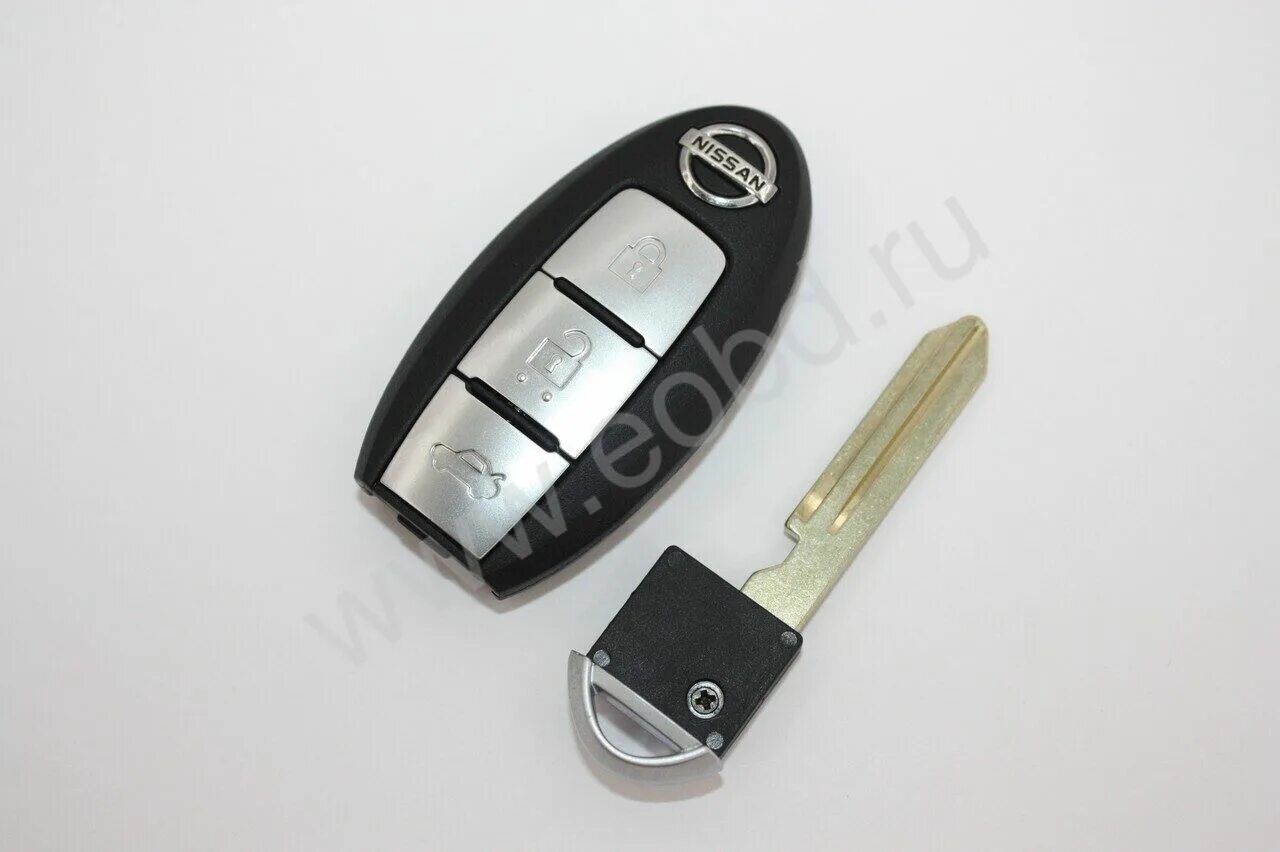 Прописать ключ nissan. Smart key nissan bluebird. Ключ км. Прописать ключ nissan. Смарт ключ ниссан тиида.