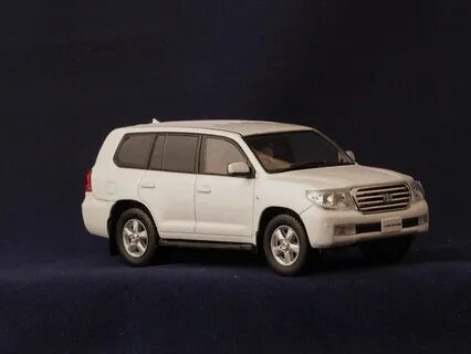 Модель toyota land cruiser