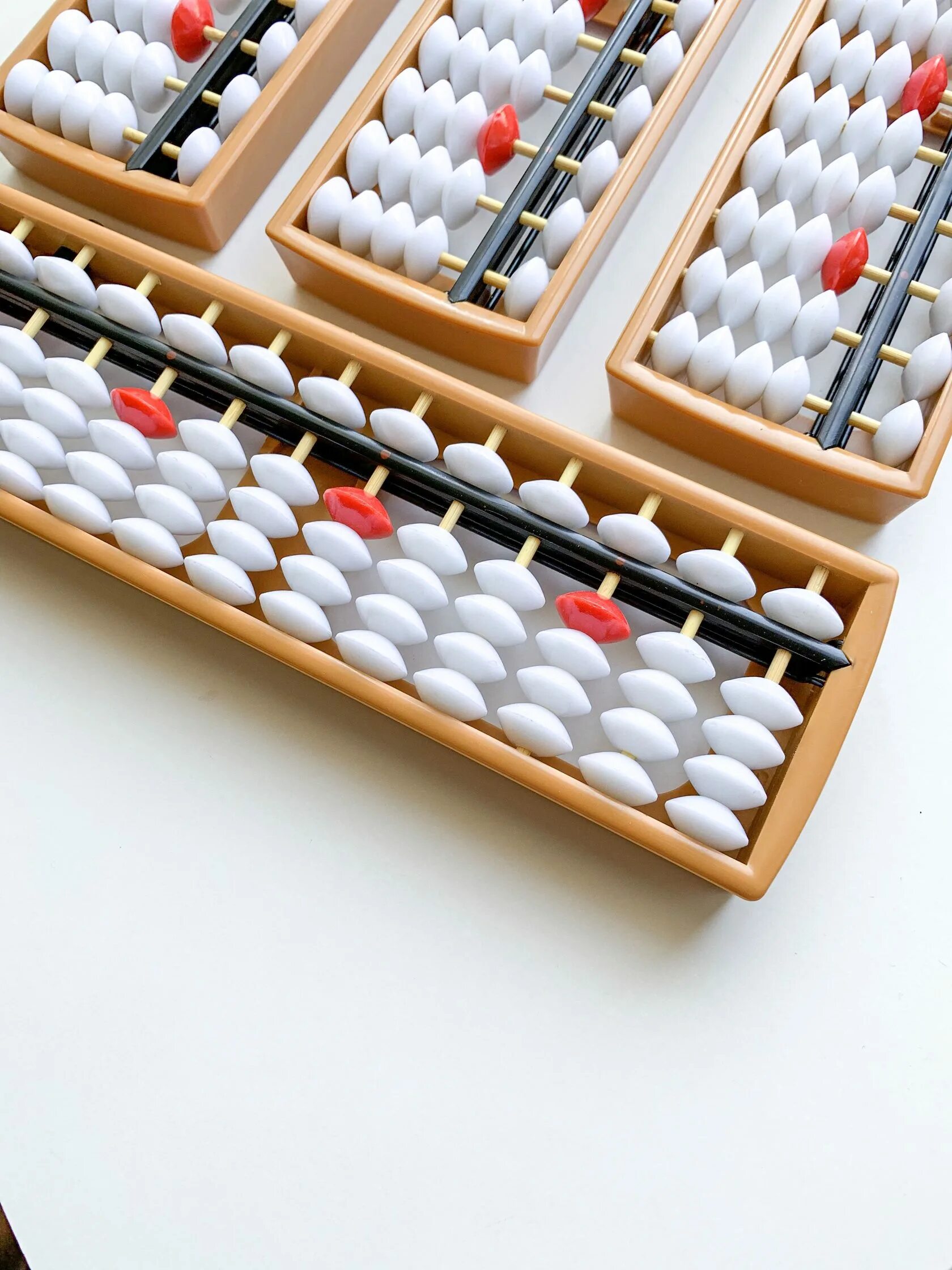 Абакус 17 рядный. Счеты для ментальной арифметики абакус. Счеты абакус что это. Японские счеты. Китайские счеты абакус.