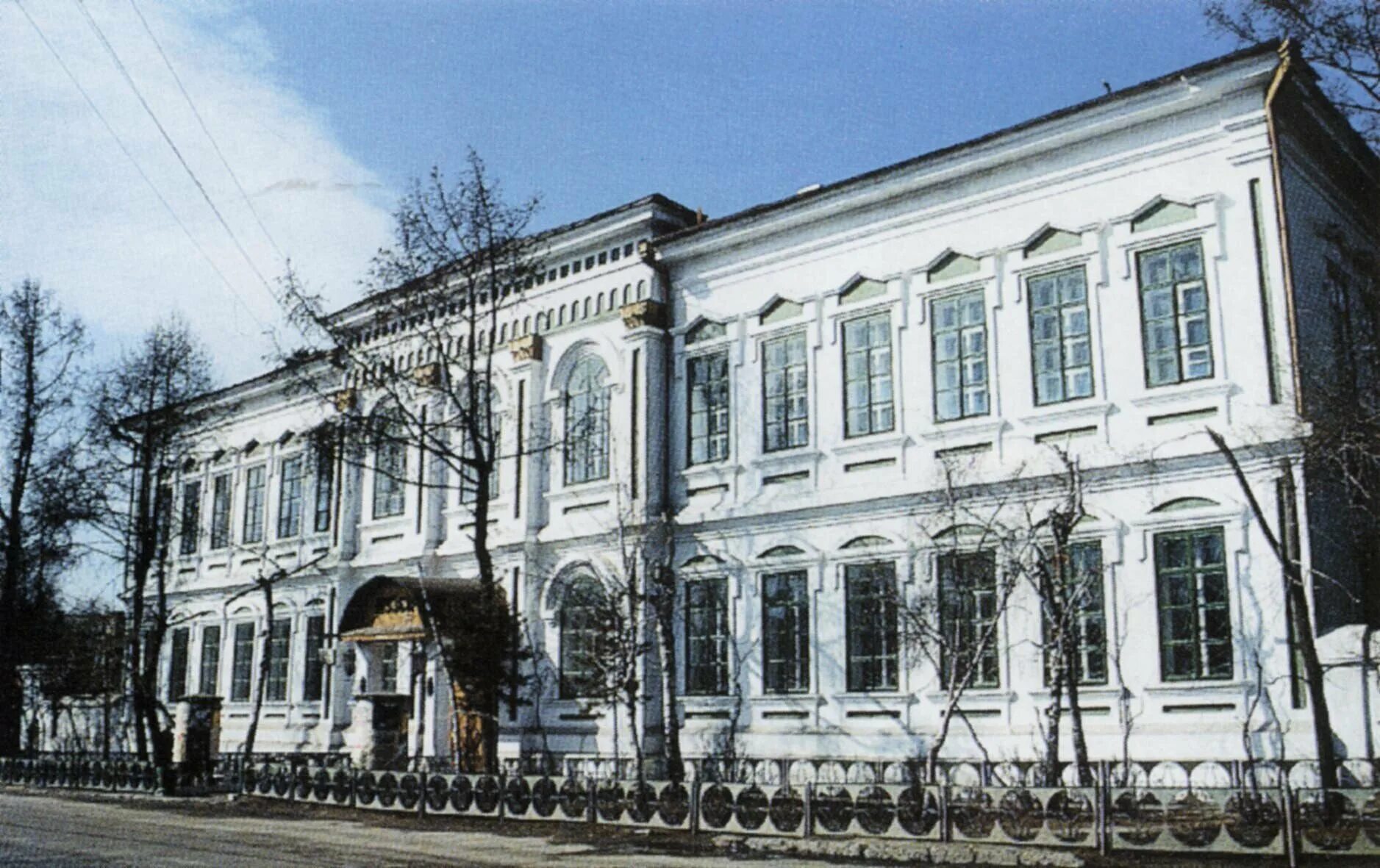 Колледжи кяхте. Краеведческий музей в кяхте. кяхтинский краеведческий музей. кяхтинский краеведческий музей имени академика в.а обручева. школа 4 город кяхта.