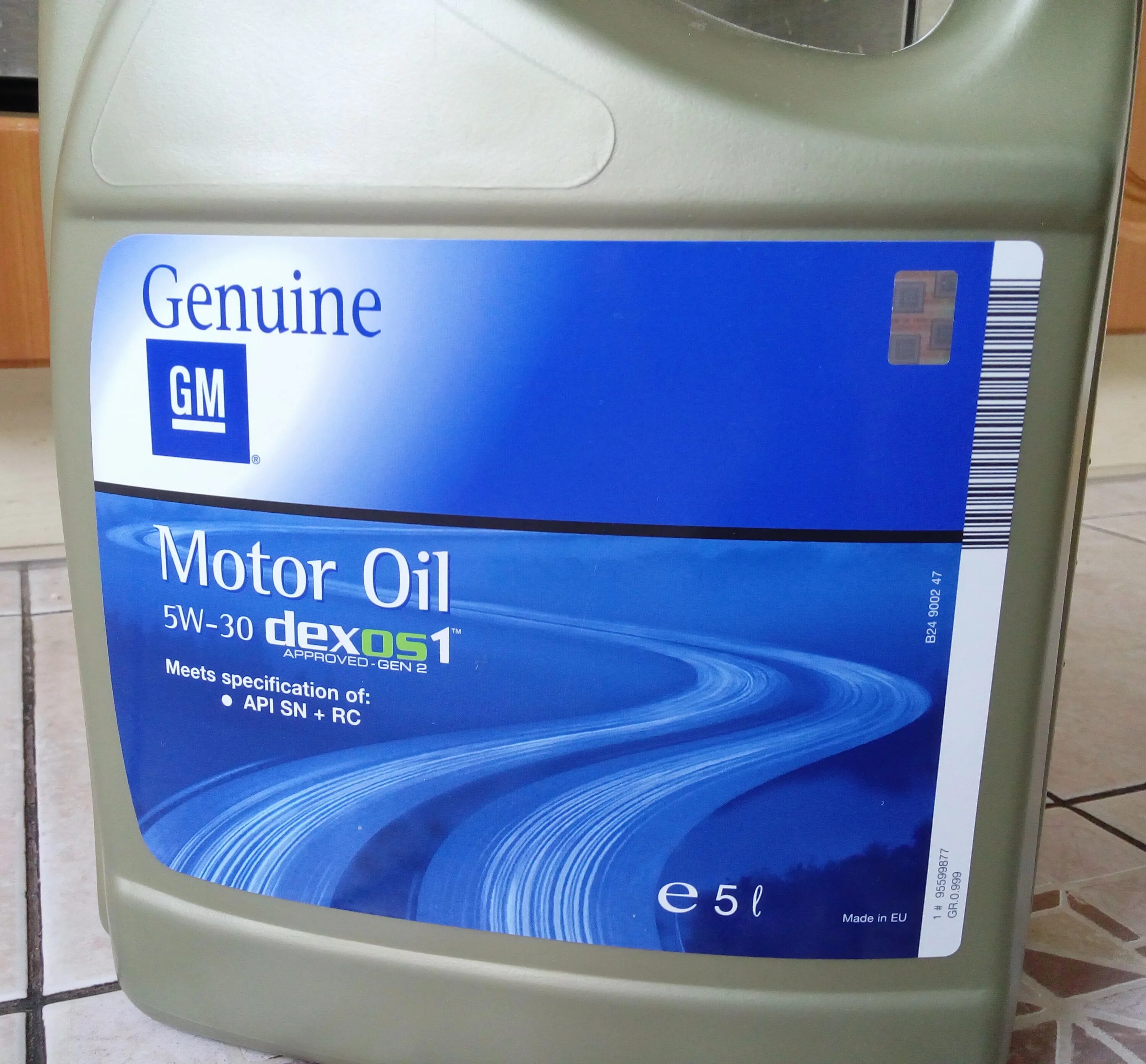 Масло gm 5w 30. GM 5w30 dexos1 gen2. Dexos 1. GM 5w30 eu. Genuine GM Dexos 2.