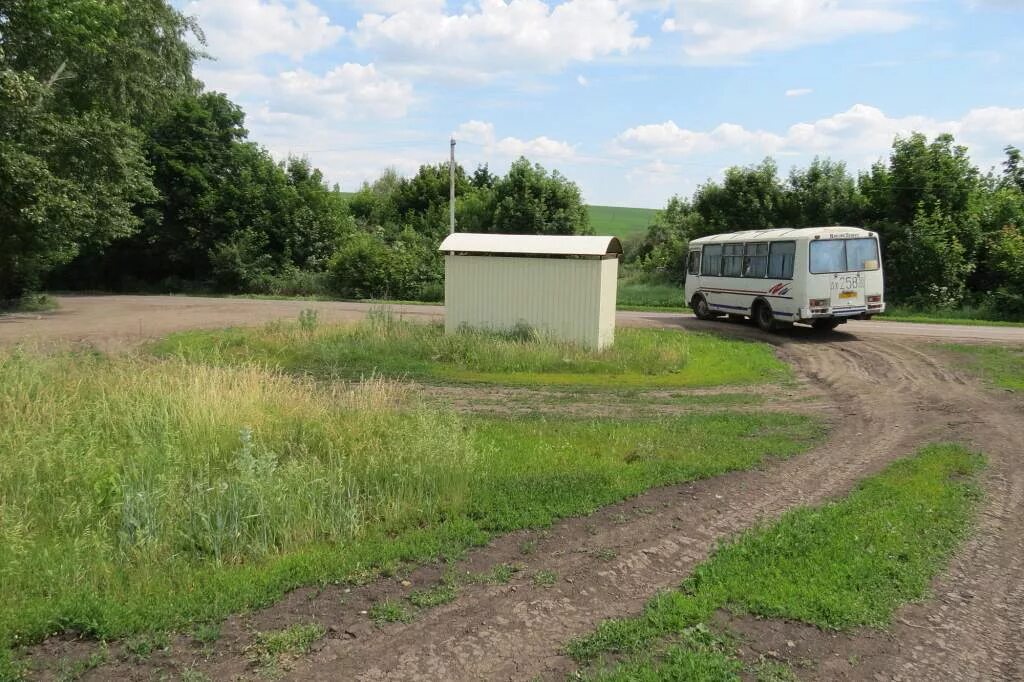 Ивановка маршрут. Ольшанка Воронежская область. Старая Ольшанка Воронежская область. Старая Ольшанка Семилукский район. Ольшанка Пензенская область.