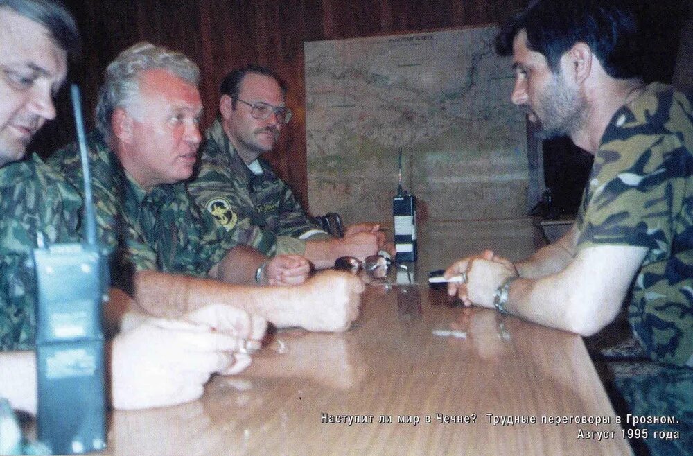 Асламбек исмаилов. Асланбек абдуллаевич исмаилов. Асланбек абдуллаевич исмаилов. Абдулхаджиев асламбек большой. Асланбек абдуллаевич исмаилов.