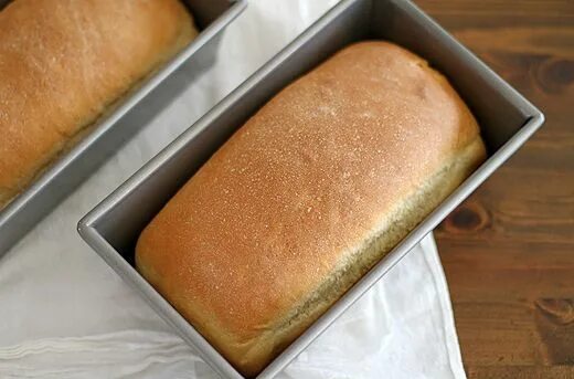 Как подготовить формы для выпечки хлеба. Очистка хлебных форм от нагара. Подготовка алюминиевых новых форм для хлеба. Подготовка алюминиевых форм для хлеба. Подготовка алюминиевых форм для хлеба.