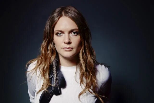 Tiny tove. Tove Love. Tove Love фото. Tove lo интервью. How long певица.